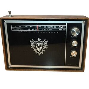 Vintage AM/FM Transistor Radio Remembrance MCM 10"x7" Woodgrain‎